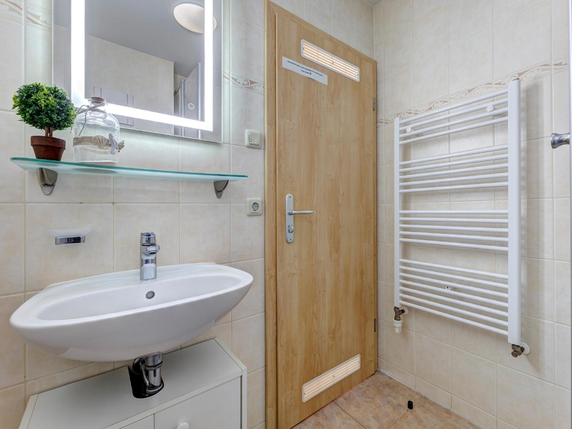 Ferienwohnung Doehner Wohnung 4 치노비츠 외부 사진